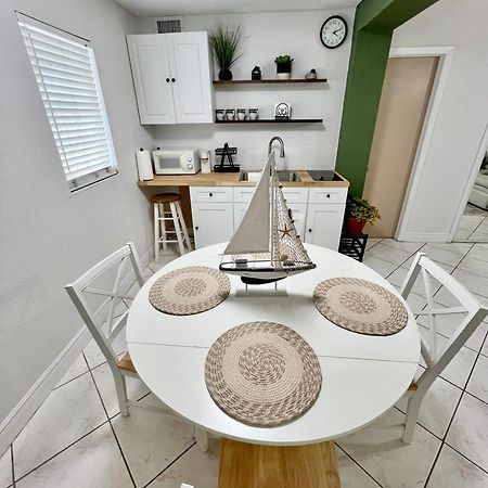 La Casita Of Raymond James Stadium Διαμέρισμα Τάμπα Εξωτερικό φωτογραφία
